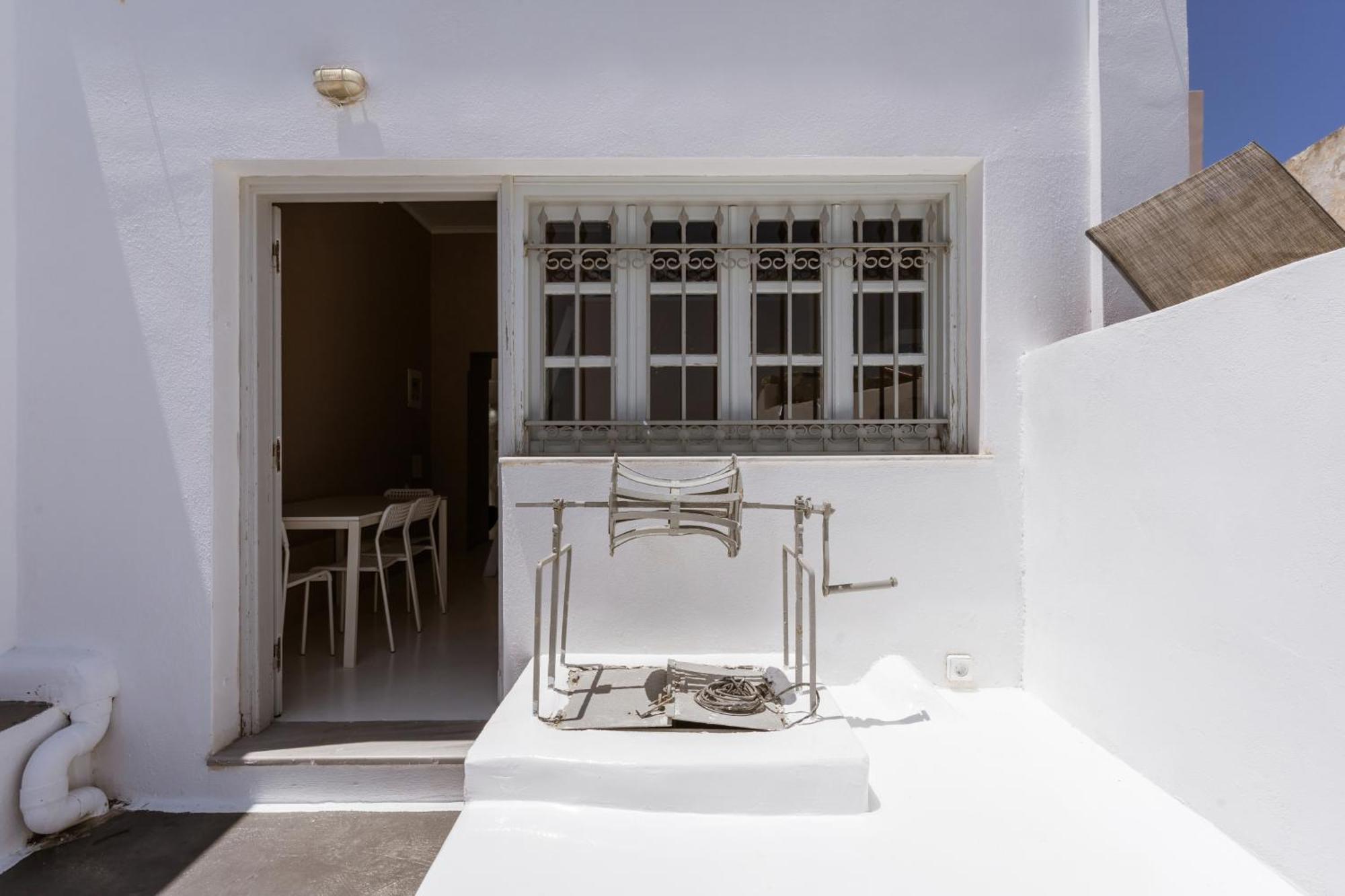 On An Island Suites & Apartments - Fira ภายนอก รูปภาพ